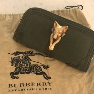 BURBERRY PRORSUM ALMA FOX CLUTCH (Meghan approved)